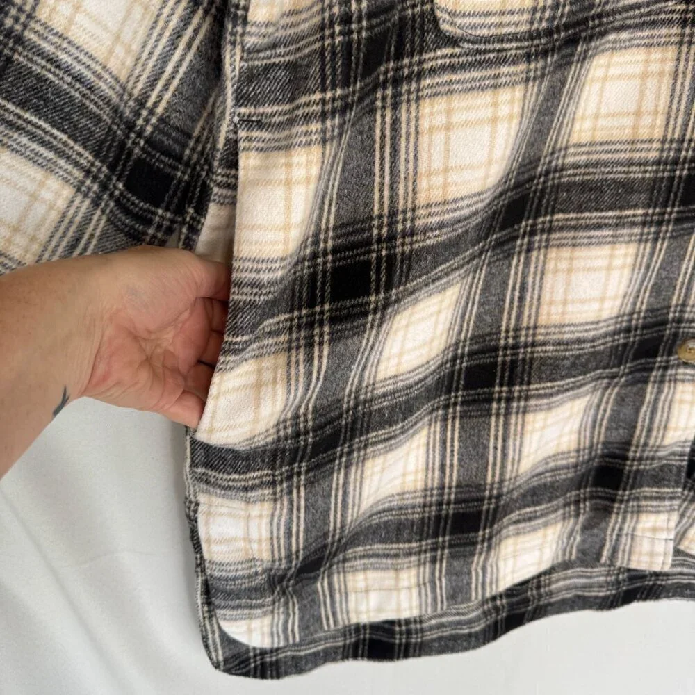 Banana Republic Flannel Black Ivory Plaid Long Line Oversized Shacket Size XL